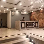 Hotel Green Tark Near Delhi Airport