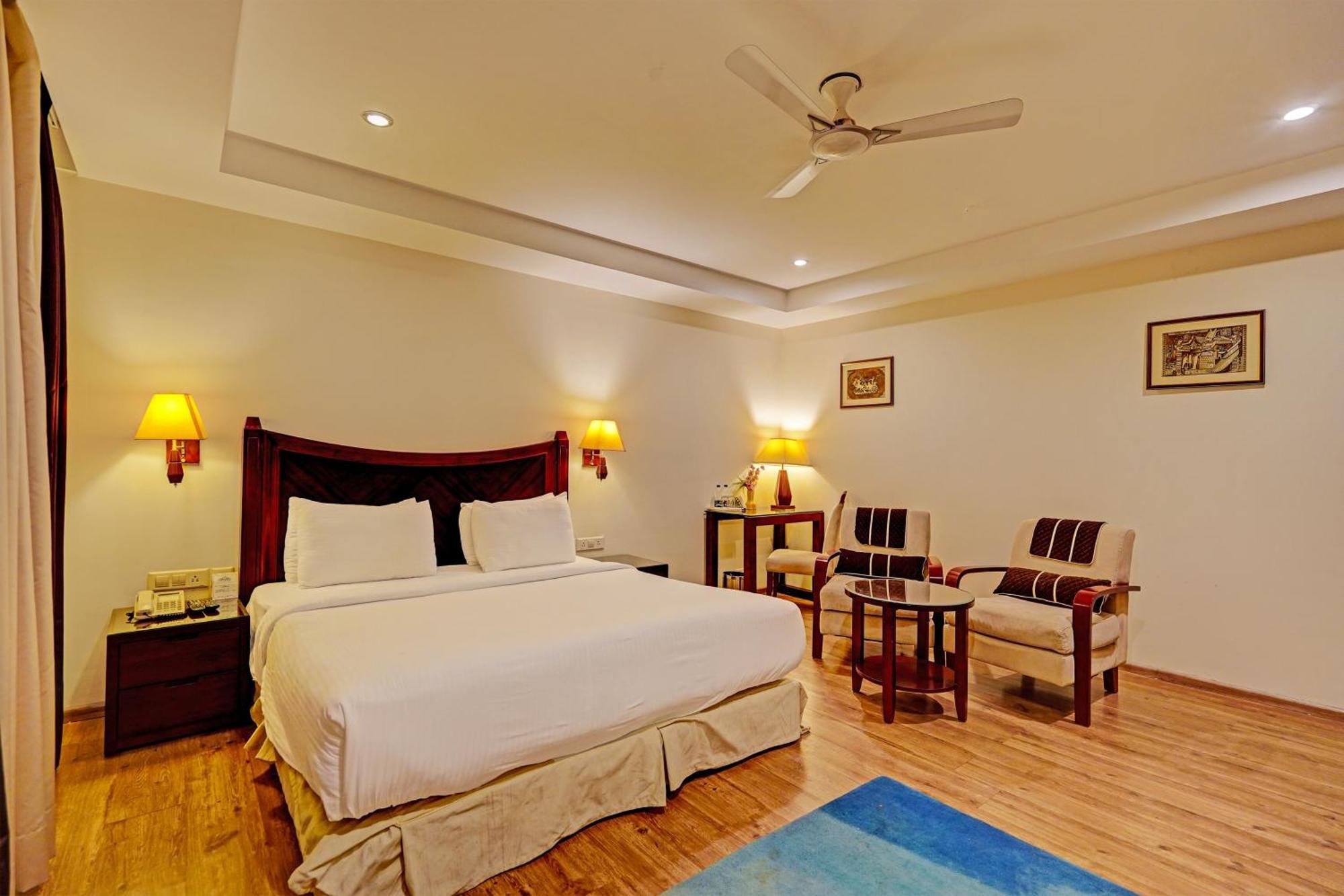 Green Tark Near Delhi Airport * New Delhi
